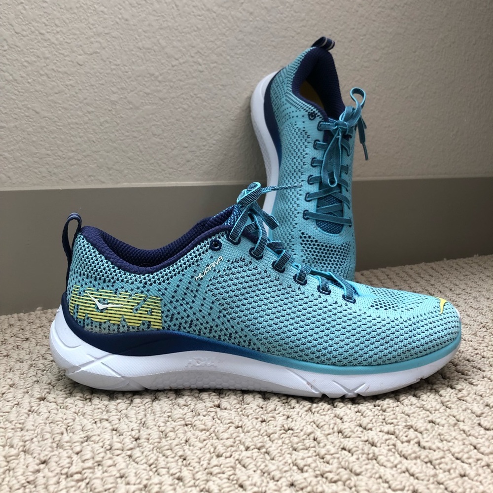 Hoka hupana women’s size 9 sneaker shoe